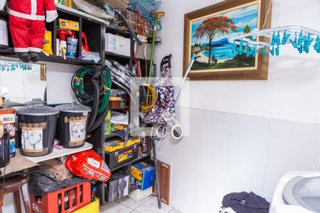 Casa à venda com 130m², 4 quartos e 2 vagasÁrea de Serviço