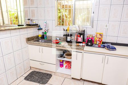 Casa à venda com 130m², 4 quartos e 2 vagasCozinha