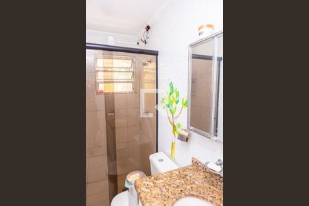 Casa à venda com 130m², 4 quartos e 2 vagasBanheiro