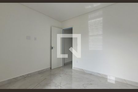 Casa à venda com 147m², 3 quartos e 3 vagasSuíte 2