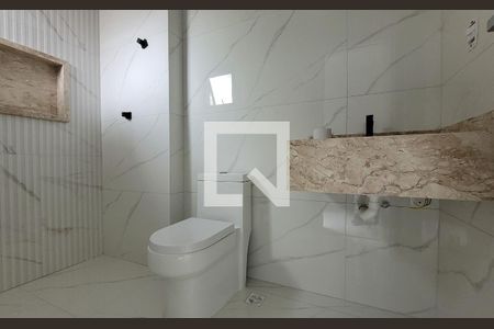 Casa à venda com 147m², 3 quartos e 3 vagasBanheiro da suíte