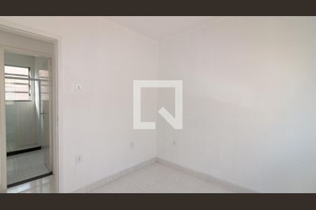 Quarto 1 de apartamento à venda com 3 quartos, 60m² em Irajá, Rio de Janeiro