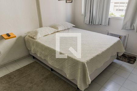 Sala/Quarto de kitnet/studio à venda com 1 quarto, 21m² em Copacabana, Rio de Janeiro