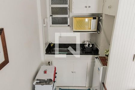 Cozinha de kitnet/studio à venda com 1 quarto, 21m² em Copacabana, Rio de Janeiro
