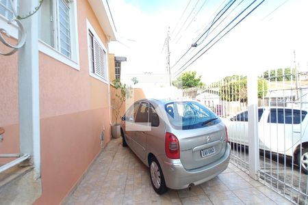 Casa à venda com 300m², 1 quarto e 1 vaga Casa à venda com 300m², 1 quarto e 1 vagaGaragem
