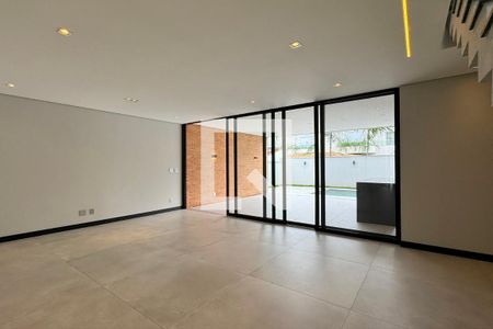 Sala de casa de condomínio à venda com 4 quartos, 366m² em Alphaville Residencial Plus, Barueri
