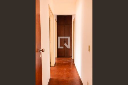 Apartamento à venda com 105m², 2 quartos e 1 vagaCORREDOR