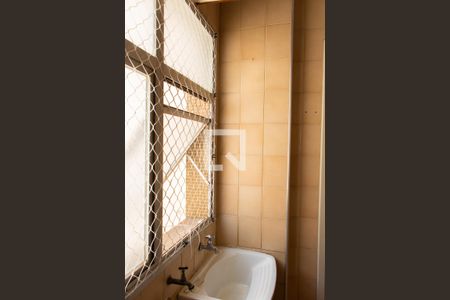 Apartamento à venda com 105m², 2 quartos e 1 vagaÁREA DE SERVIÇO