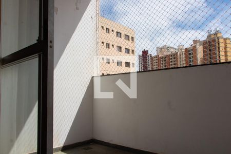SACADA de apartamento à venda com 2 quartos, 105m² em Botafogo, Campinas