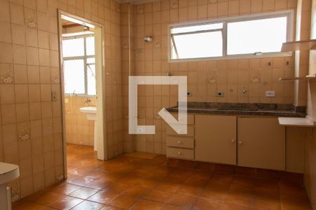 Apartamento à venda com 105m², 2 quartos e 1 vagaCOZINHA