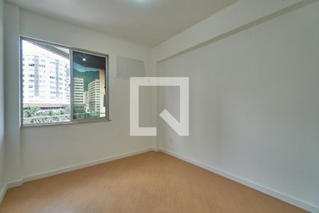 Quarto 1 de apartamento para alugar com 2 quartos, 70m² em Vila Isabel, Rio de Janeiro
