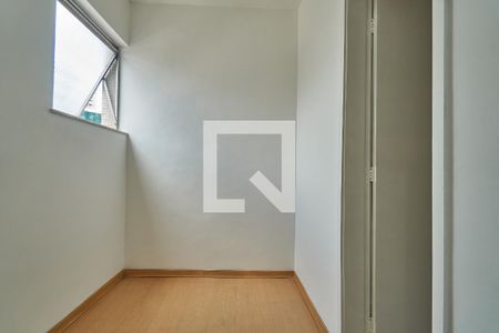 Apartamento para alugar com 70m², 2 quartos e 1 vaga Apartamento para alugar com 70m², 2 quartos e 1 vagaQuarto de Serviço