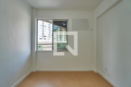 Quarto 1 de apartamento para alugar com 2 quartos, 70m² em Vila Isabel, Rio de Janeiro