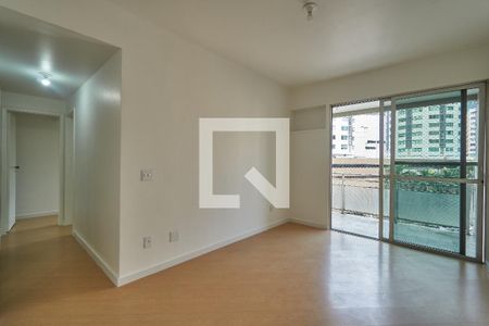 Sala de apartamento para alugar com 2 quartos, 70m² em Vila Isabel, Rio de Janeiro