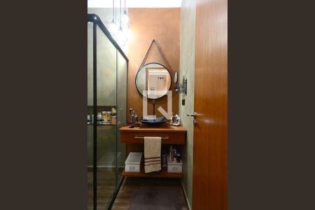 Casa à venda com 165m², 3 quartos e 2 vagasBanheiro da Suíte