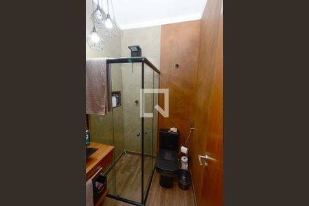 Casa à venda com 165m², 3 quartos e 2 vagasBanheiro