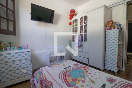 Casa à venda com 140m², 3 quartos e 4 vagas Casa à venda com 140m², 3 quartos e 4 vagasQuarto 2