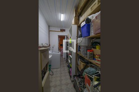 Casa à venda com 140m², 3 quartos e 4 vagas Casa à venda com 140m², 3 quartos e 4 vagasÁrea de Serviço