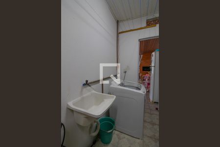 Casa à venda com 140m², 3 quartos e 4 vagas Casa à venda com 140m², 3 quartos e 4 vagasÁrea de Serviço