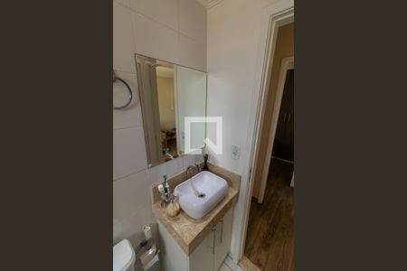 Apartamento para alugar com 47m², 2 quartos e 1 vaga Apartamento para alugar com 47m², 2 quartos e 1 vagaBanheiro 1