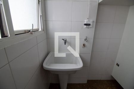 Apartamento para alugar com 152m², 3 quartos e 3 vagasÁrea de Serviço