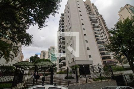 Apartamento para alugar com 152m², 3 quartos e 3 vagasFachada e portaria