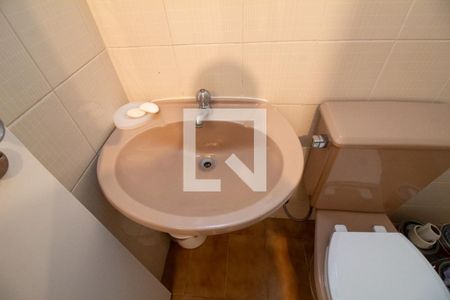 Apartamento para alugar com 152m², 3 quartos e 3 vagasBanheiro da Suíte de Serviço