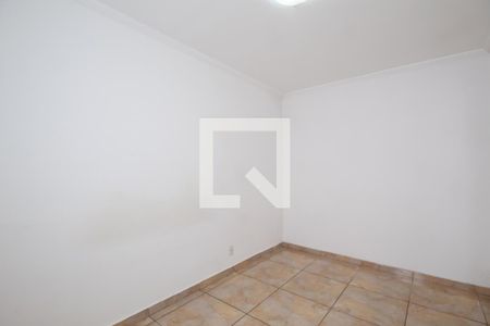 Quarto 1 de apartamento para alugar com 2 quartos, 58m² em Jardim Roberto, Osasco