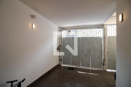 Casa à venda com 180m², 3 quartos e 1 vagaGaragem