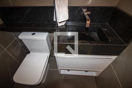 Casa à venda com 180m², 3 quartos e 1 vagaLavabo