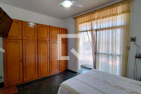 Casa à venda com 330m², 3 quartos e 5 vagas Casa à venda com 330m², 3 quartos e 5 vagasquarto 2 suite