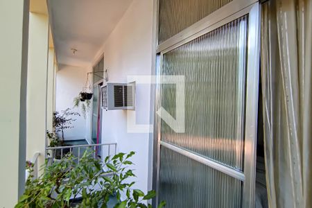 Casa à venda com 330m², 3 quartos e 5 vagas Casa à venda com 330m², 3 quartos e 5 vagasquarto 2 suite