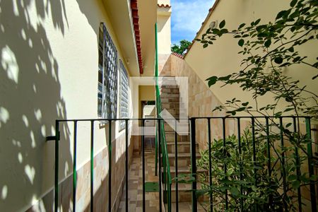 Casa à venda com 330m², 3 quartos e 5 vagas Casa à venda com 330m², 3 quartos e 5 vagasarea externa