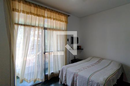 Casa à venda com 330m², 3 quartos e 5 vagas Casa à venda com 330m², 3 quartos e 5 vagasquarto 2 suite