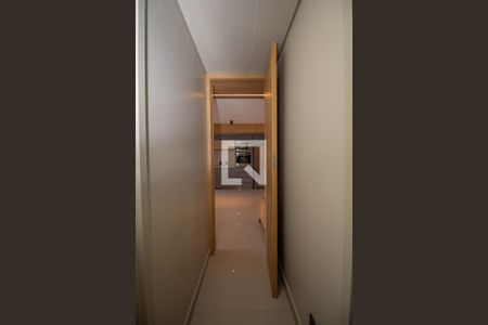 Apartamento à venda com 107m², 3 quartos e 2 vagas Apartamento à venda com 107m², 3 quartos e 2 vagasCorredor