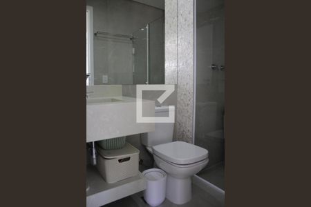 Banheiro de apartamento à venda com 2 quartos, 56m² em Vila Prudente, São Paulo