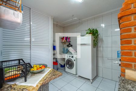 Casa à venda com 130m², 3 quartos e 2 vagasÁrea de Serviço e Churrasqueira