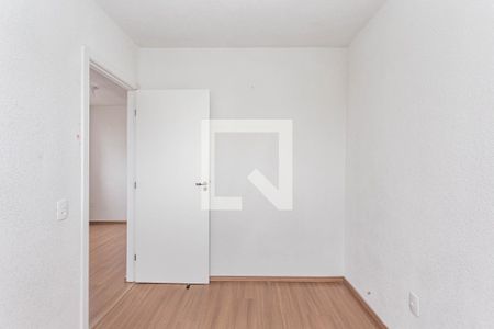 Quarto 2 de apartamento para alugar com 2 quartos, 41m² em Vila Cristália, São Paulo