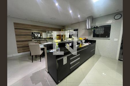 Casa à venda com 3 quartos, 253m² em Jardim Maria Adelaide, São Bernardo do Campo