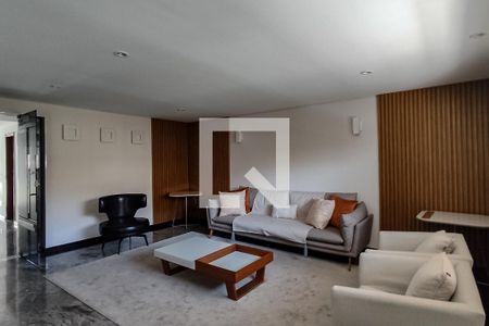 Apartamento à venda com 495m², 4 quartos e 4 vagas Apartamento à venda com 495m², 4 quartos e 4 vagasHall de Entrada