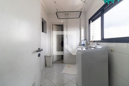 Apartamento à venda com 495m², 4 quartos e 4 vagas Apartamento à venda com 495m², 4 quartos e 4 vagasLavanderia