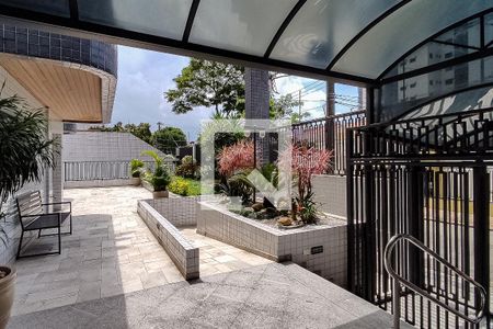 Apartamento à venda com 495m², 4 quartos e 4 vagas Apartamento à venda com 495m², 4 quartos e 4 vagasEntrada