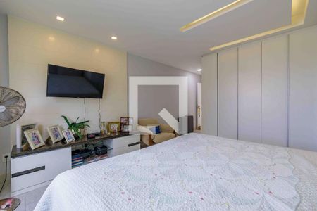 Apartamento à venda com 369m², 4 quartos e 3 vagasSuíte 2