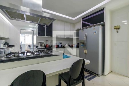Apartamento à venda com 369m², 4 quartos e 3 vagasCozinha