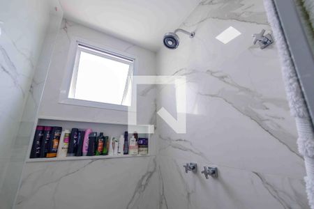 Apartamento à venda com 369m², 4 quartos e 3 vagasBanheiro da Suíte 2