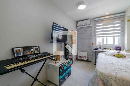 Apartamento à venda com 369m², 4 quartos e 3 vagasQuarto 2
