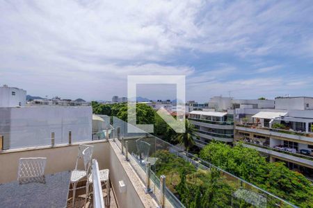 Apartamento à venda com 369m², 4 quartos e 3 vagasCobertura externa vista