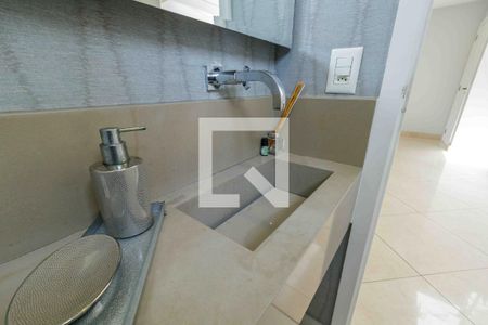 Apartamento à venda com 369m², 4 quartos e 3 vagasLavabo