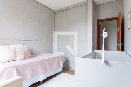 Casa de condomínio à venda com 320m², 5 quartos e 4 vagasquarto 2