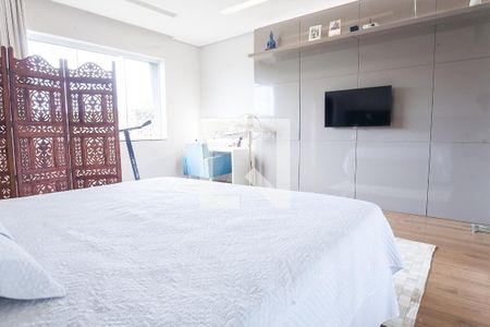 Casa de condomínio à venda com 320m², 5 quartos e 4 vagassuite 